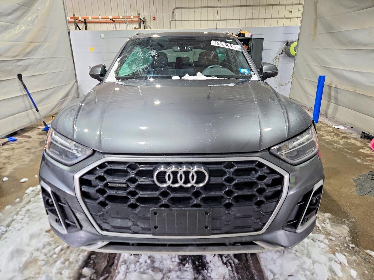 2024 Audi Q5 Premium 45 - Фото 5