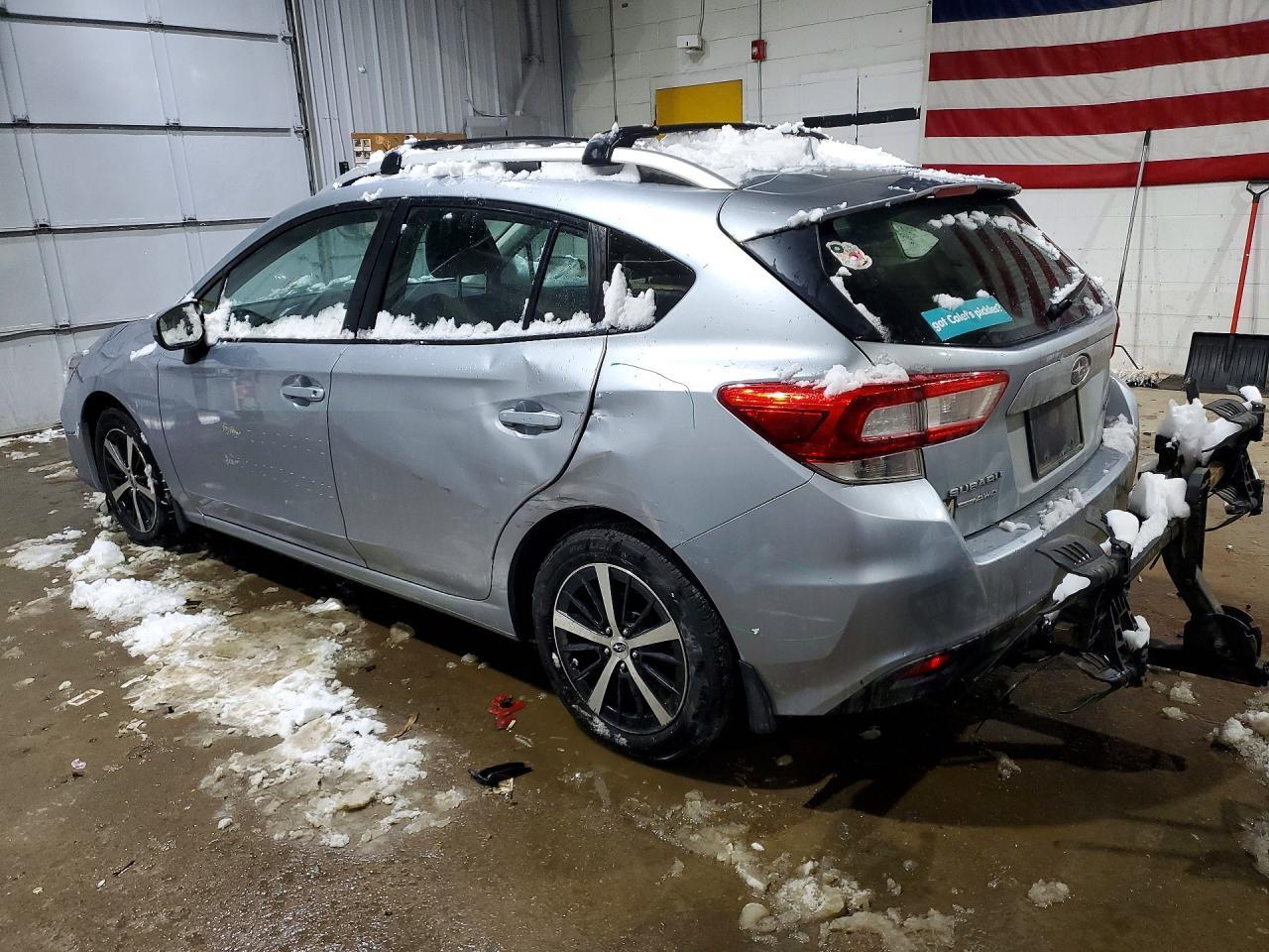 2019 Subaru Impreza Premium - Фото 2
