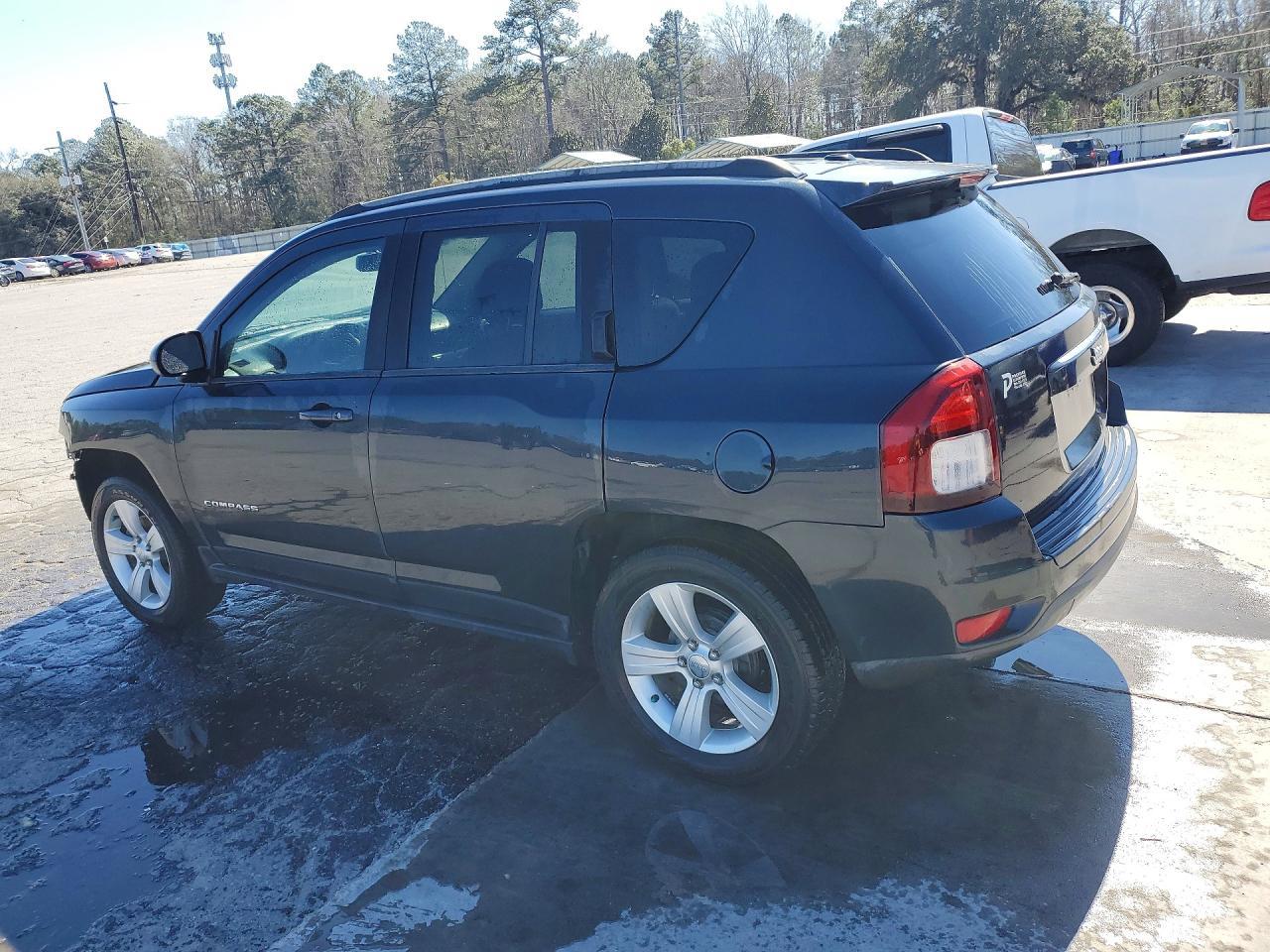 2016 Jeep Compass Sport - Фото 2