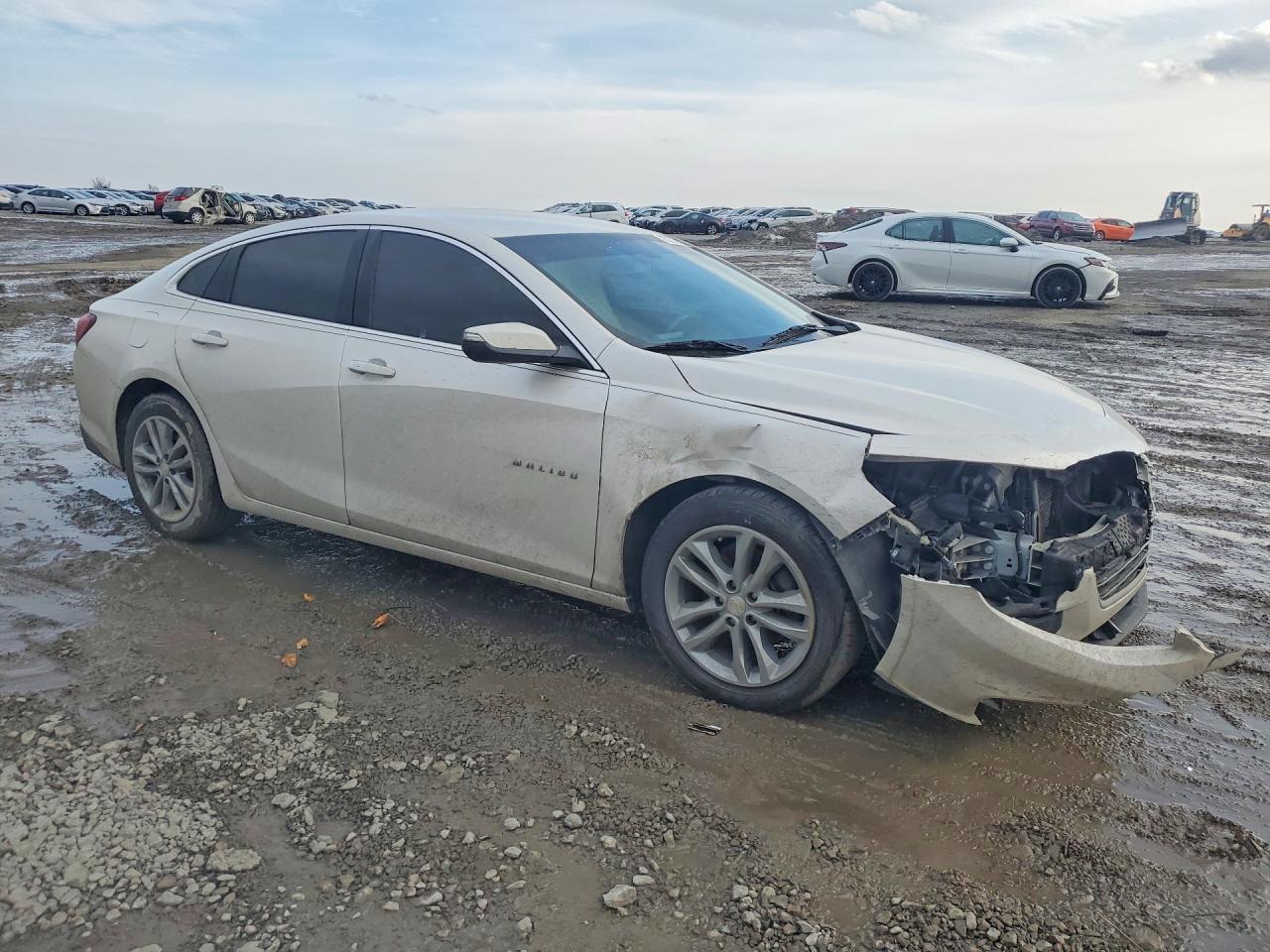 2018 Chevrolet Malibu Lt - Image 4