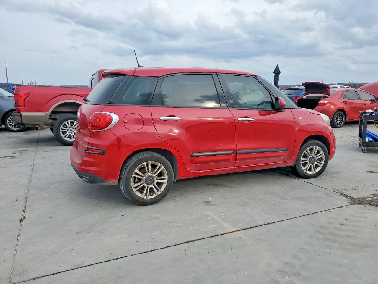 2019 Fiat 500 Pop - Image 3