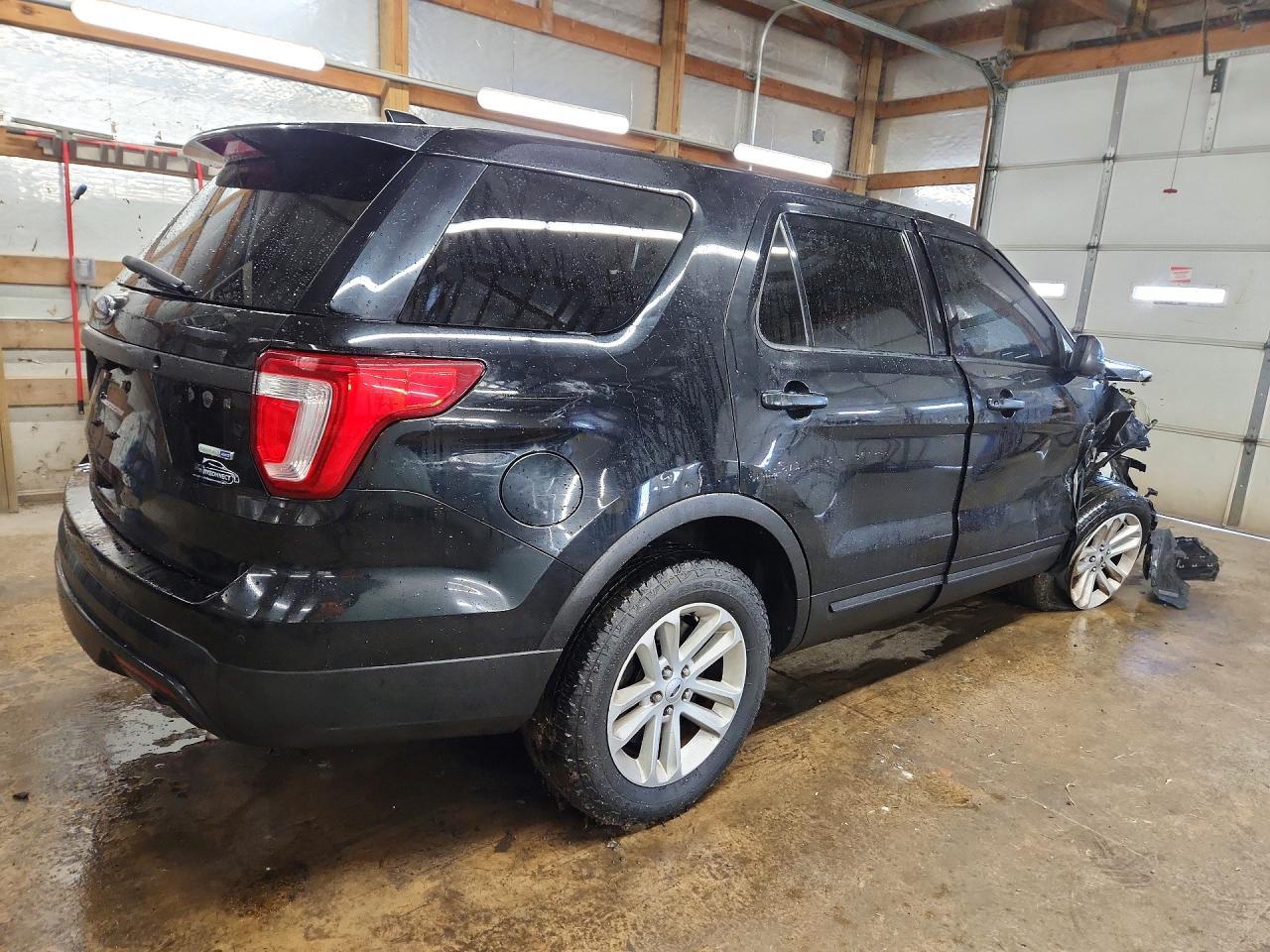 2017 Ford Explorer Police Interceptor - Фото 3