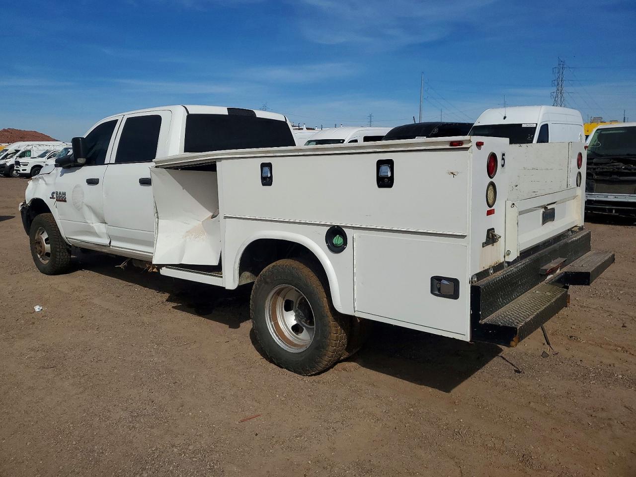 2018 Ram 3500 Utility / Service Truck 6.7L V8 Tdsl - Фото 3