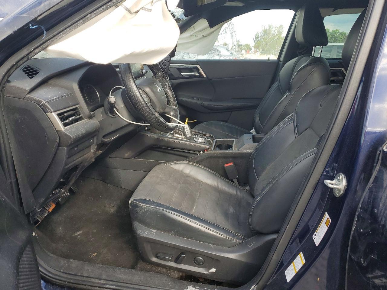 2022 Mitsubishi Outlander Se - Фото 7