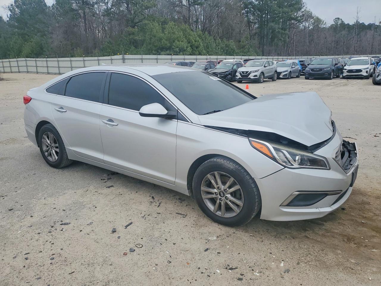 2016 Hyundai Sonata Se - Фото 4
