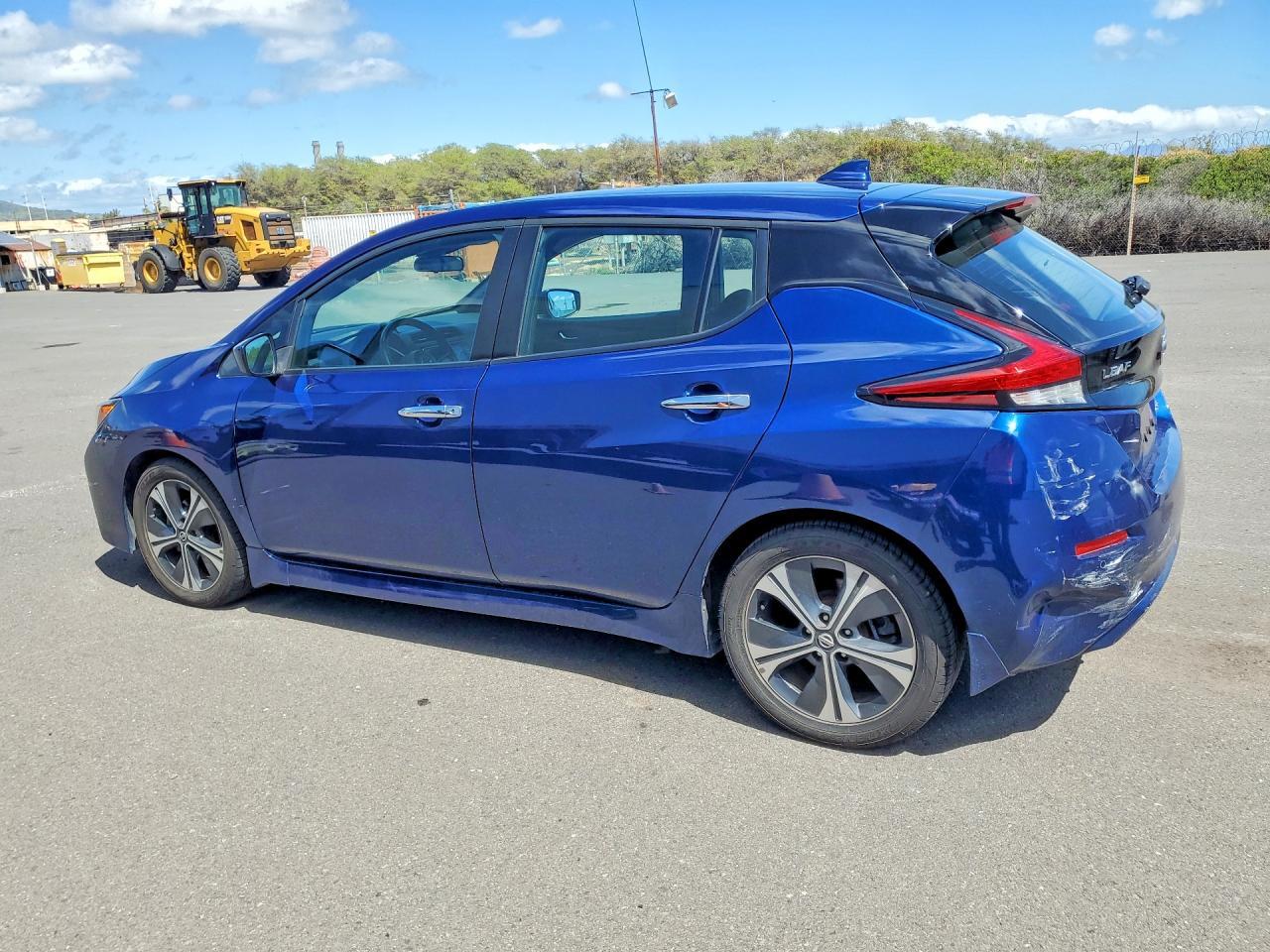 2022 Nissan Leaf Sv - Фото 2