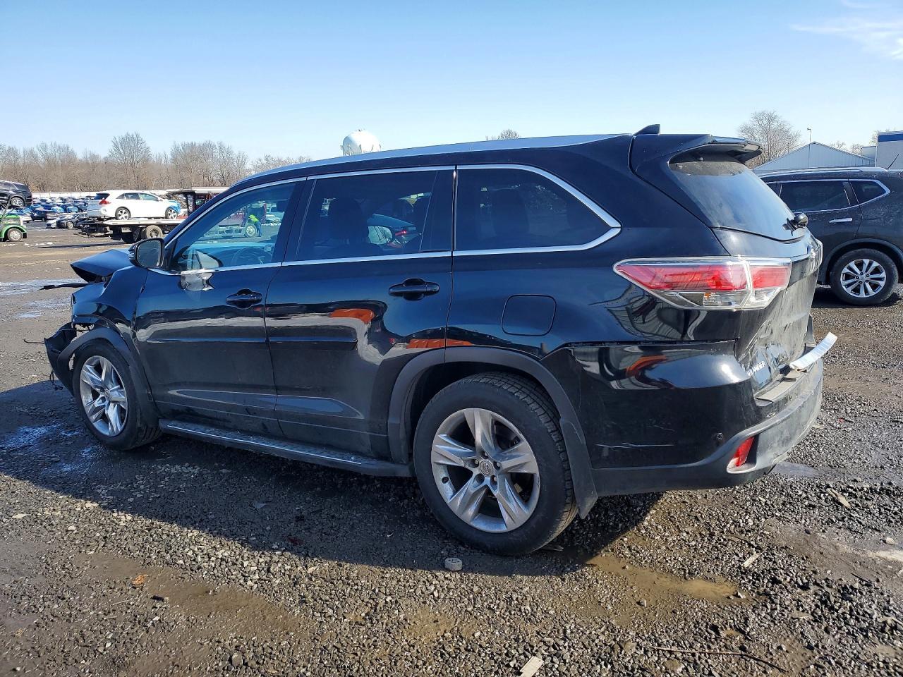2015 Toyota Highlander Limited - Фото 2