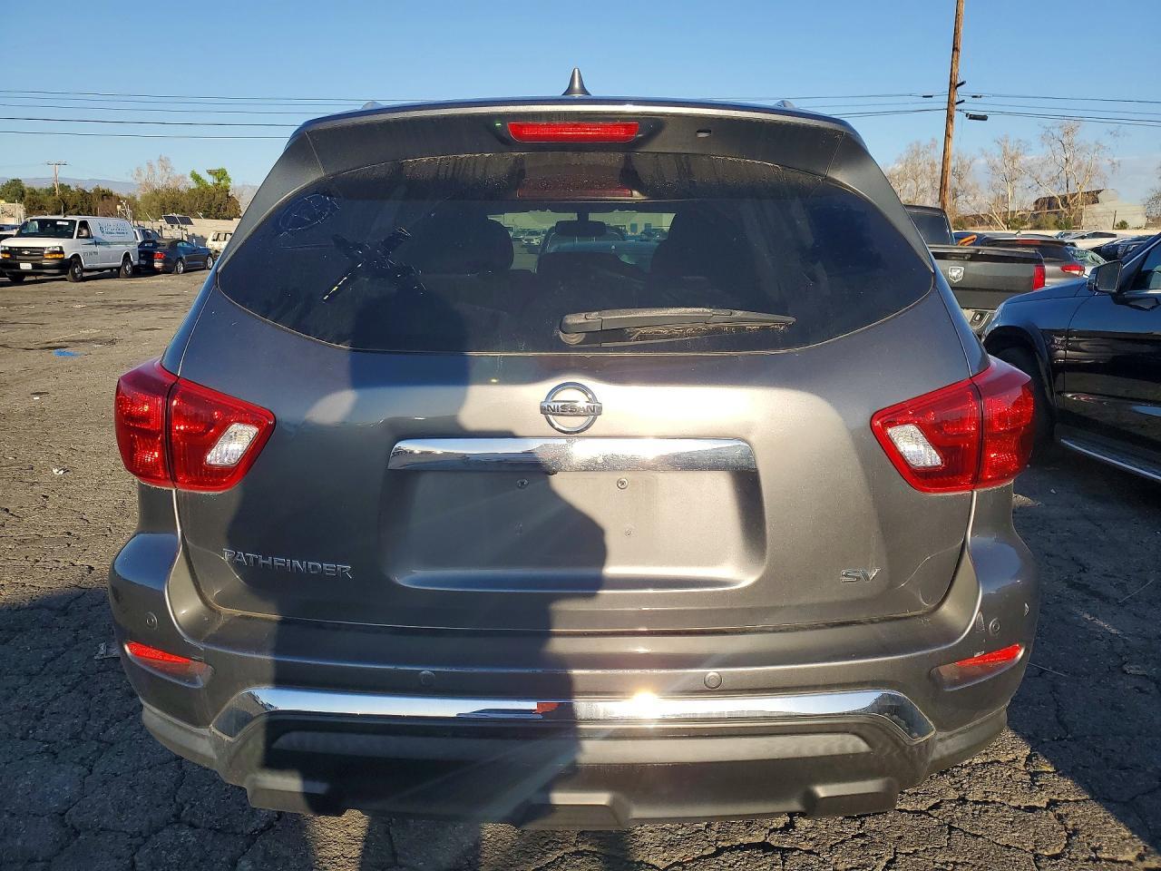 2020 Nissan Pathfinder Sv - Фото 6