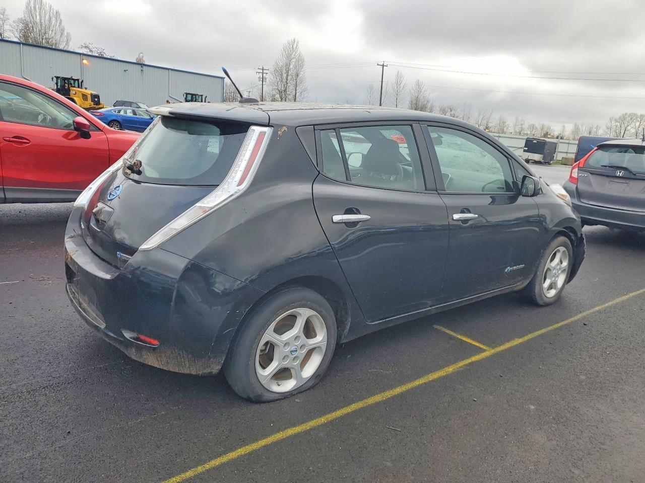 2013 Nissan Leaf S - Фото 3