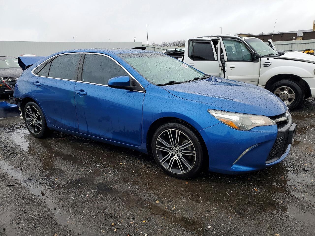 2016 Toyota Camry Special Edition - Фото 4