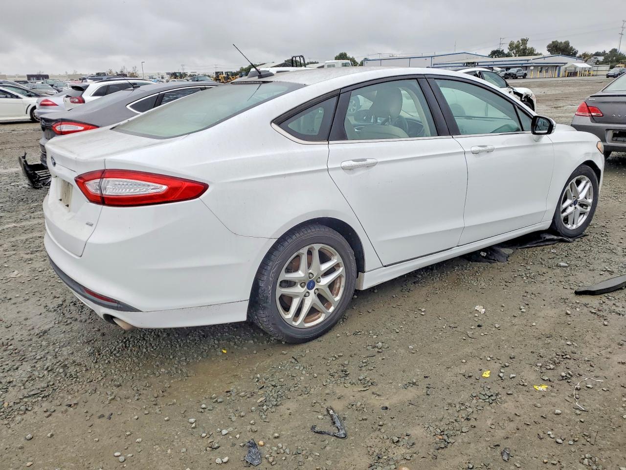 2015 Ford Fusion Se - Image 3