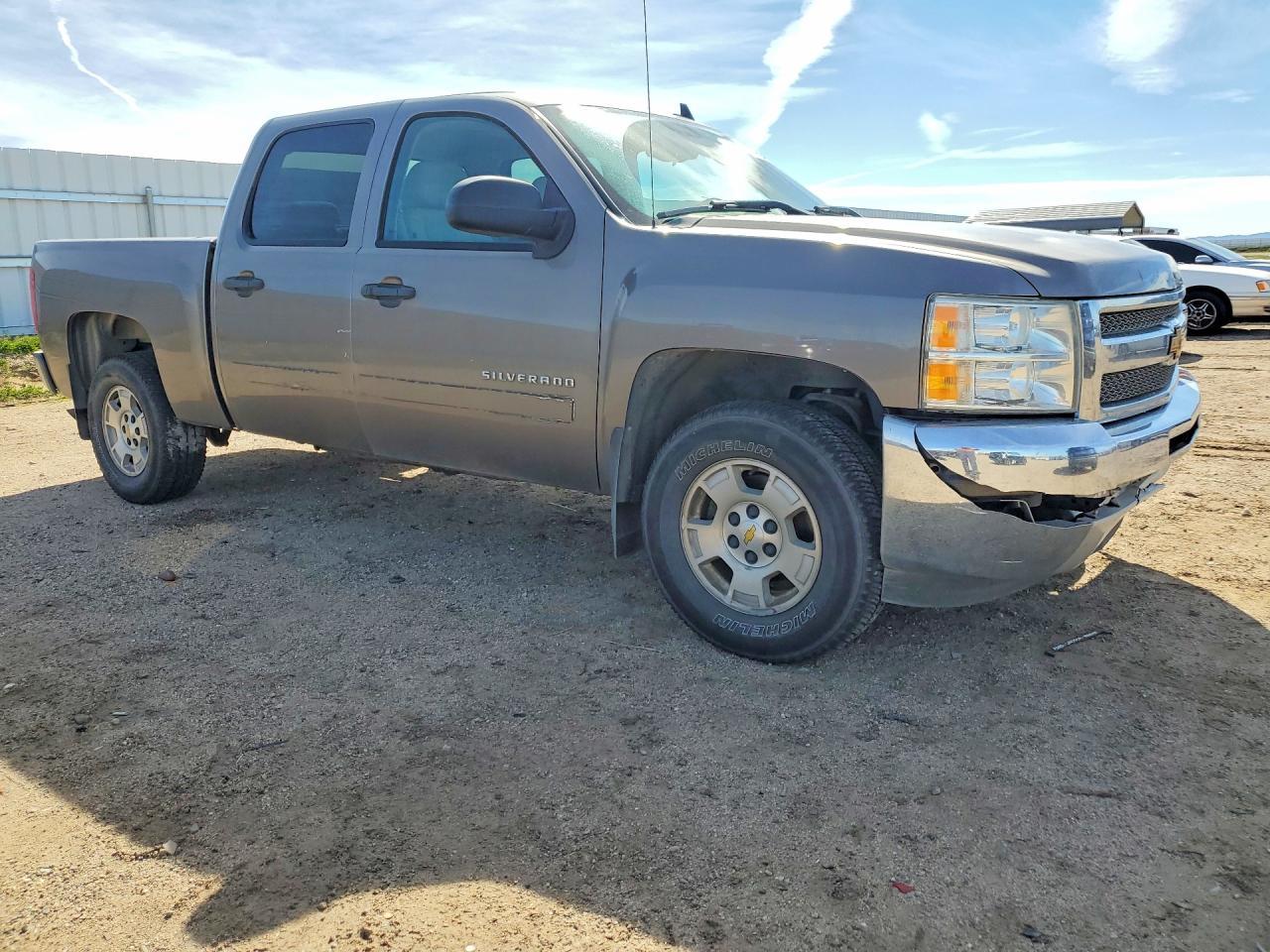 2013 Chevrolet Silverado C1500 Lt - Image 4