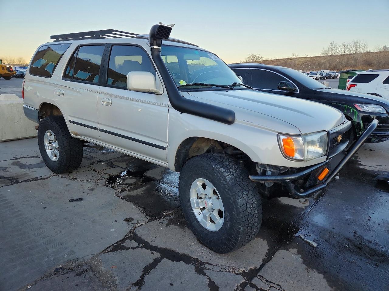 1997 Toyota 4Runner Sr5 - Image 4