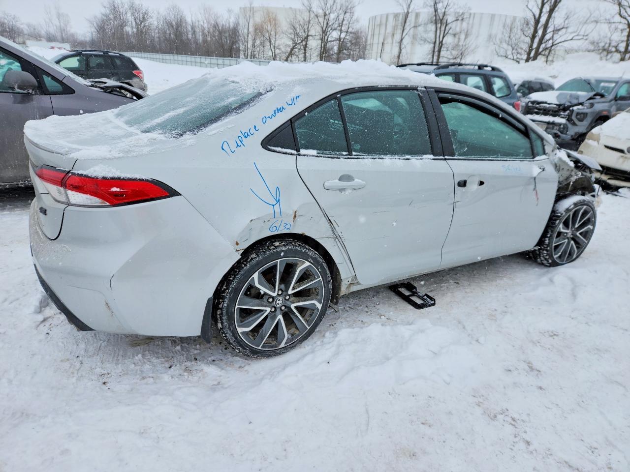 2022 Toyota Corolla Se - Фото 3