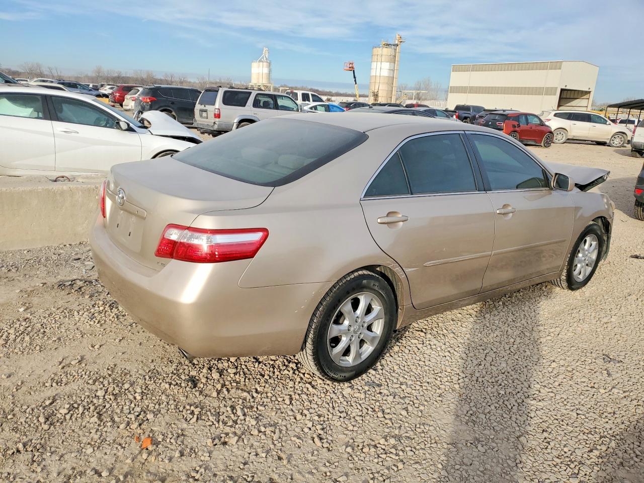 2007 Toyota Camry Le - Фото 3