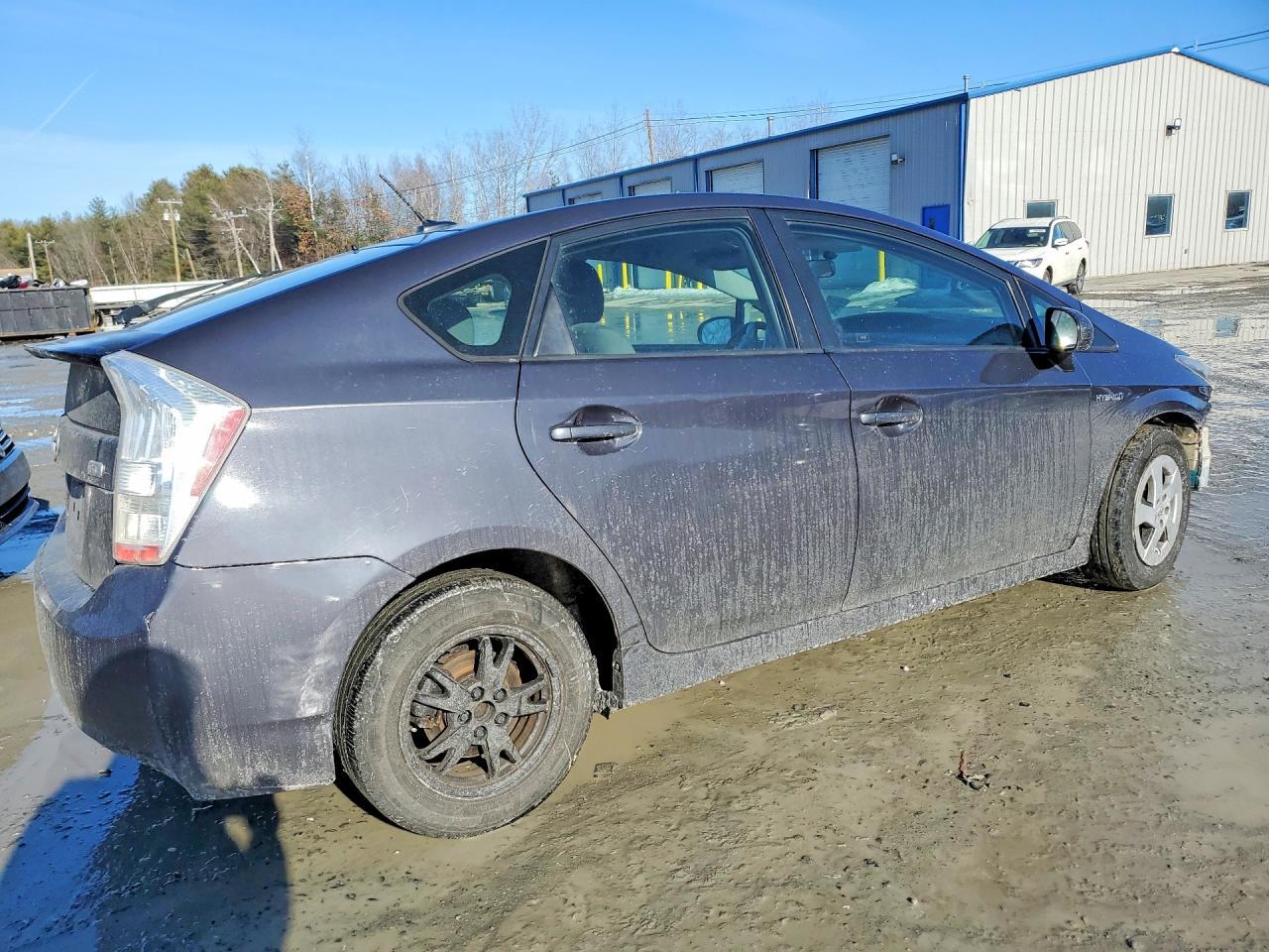 2010 Toyota Prius - Фото 3