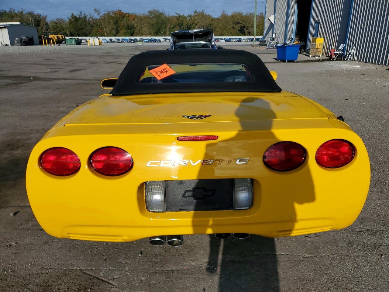 2002 Chevrolet Corvette - Фото 6