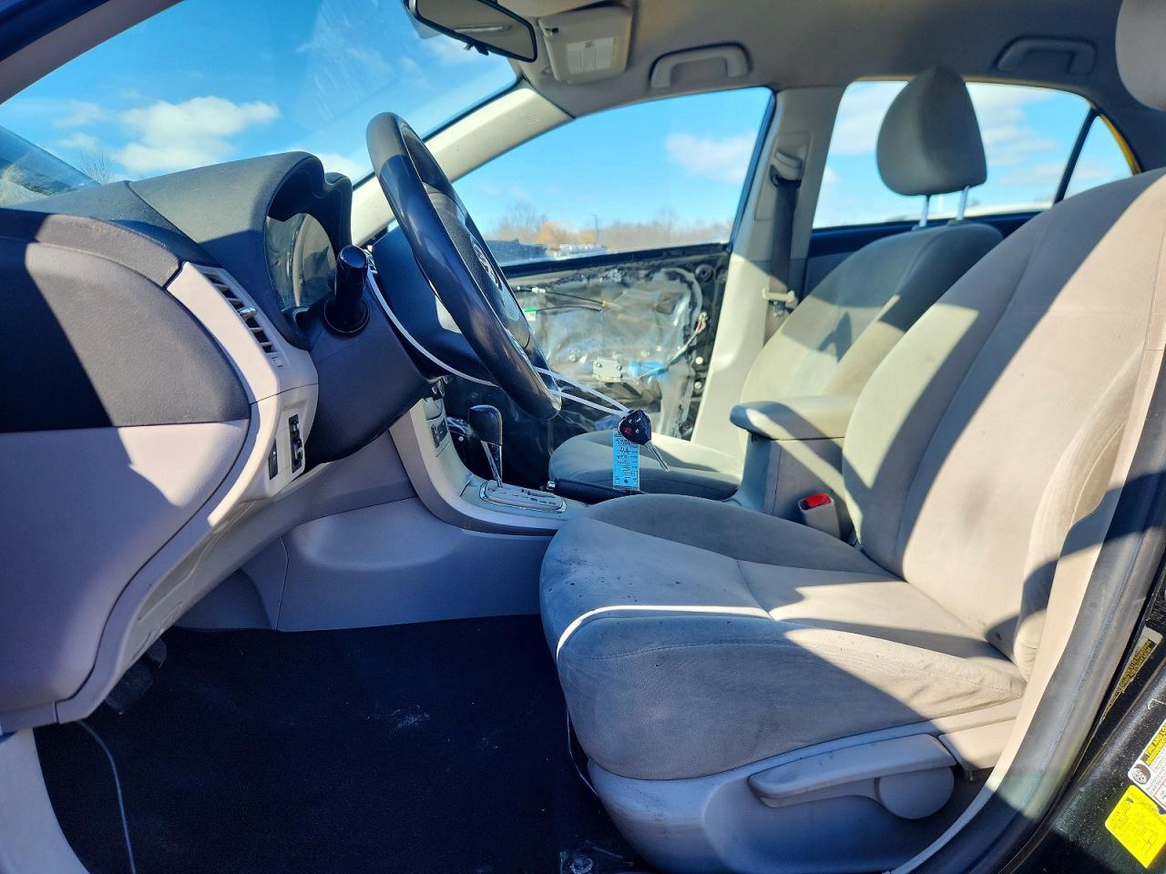 2012 Toyota Corolla Le - Фото 7