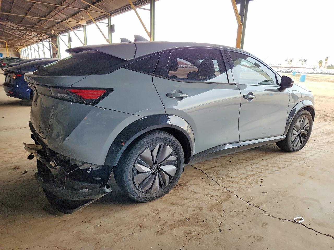 2024 Nissan Ariya Platinum + - Image 3