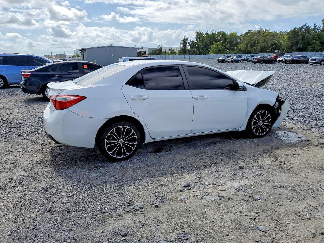 2014 Toyota Corolla S Plus - Image 3
