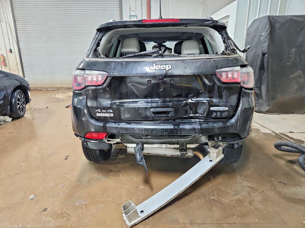 2021 Jeep Compass Latitude - Фото 6