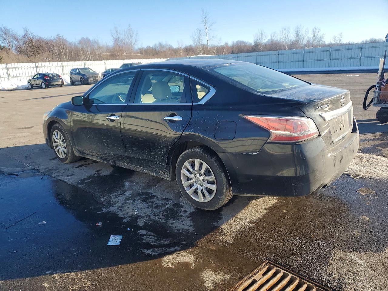 2014 Nissan Altima 2.5 - Image 2