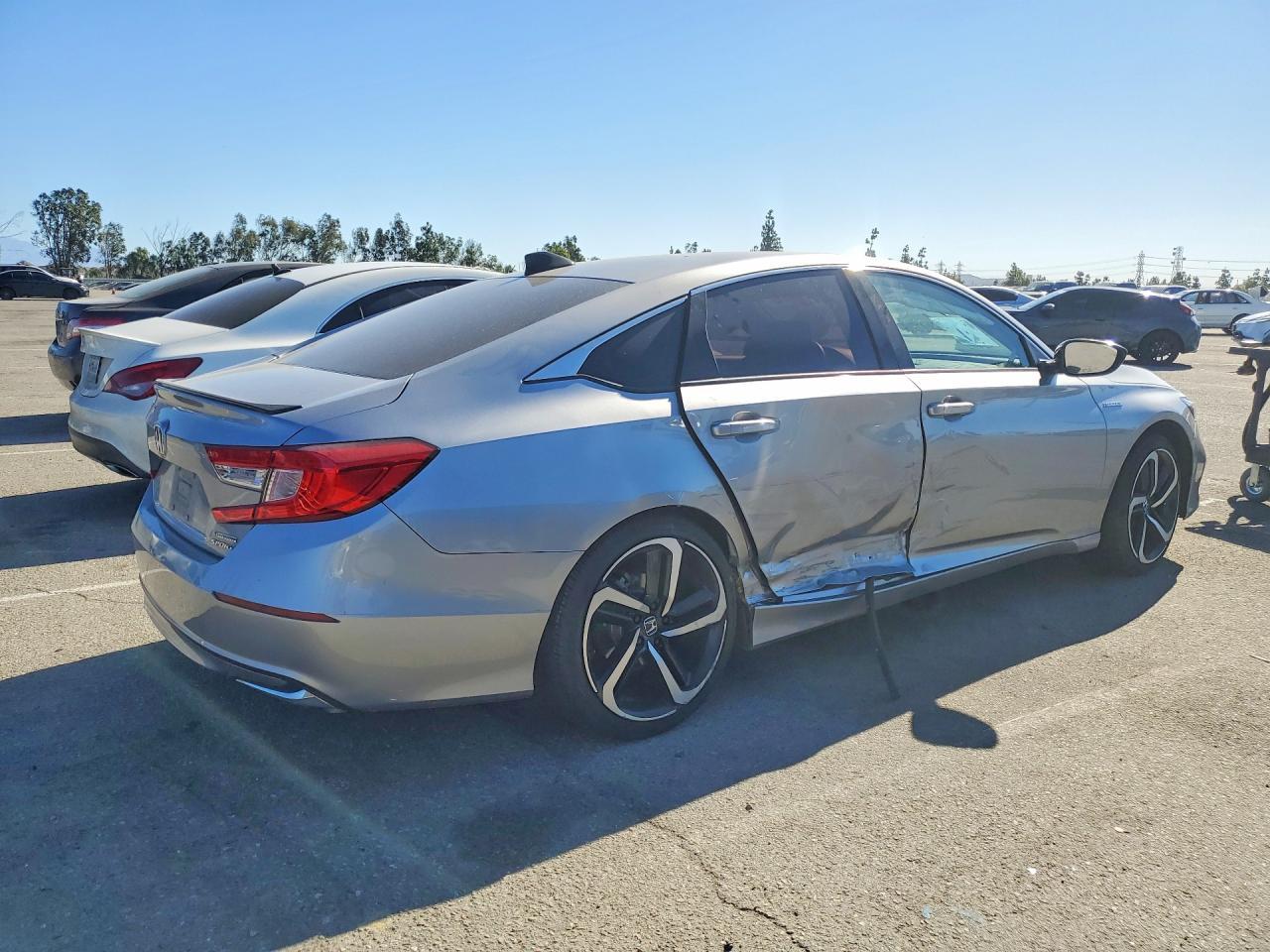 2022 Honda Accord Hybrid Sport - Фото 3