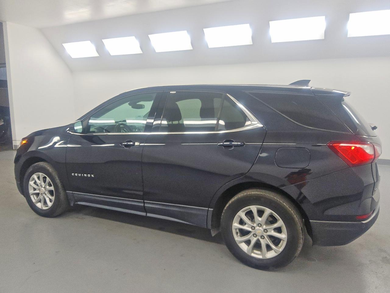 2020 Chevrolet Equinox Lt - Фото 2