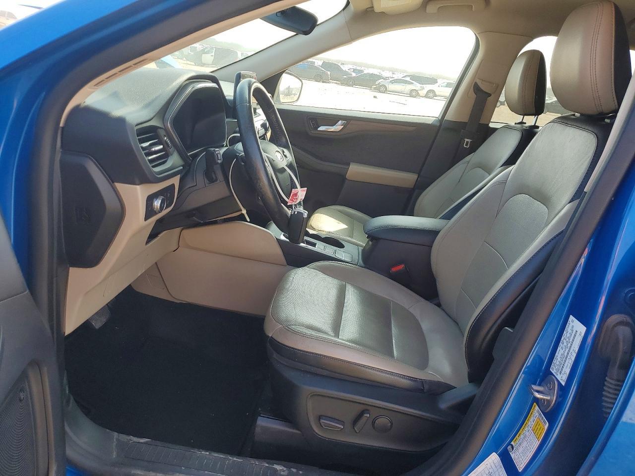 2020 Ford Escape Titanium - Фото 7