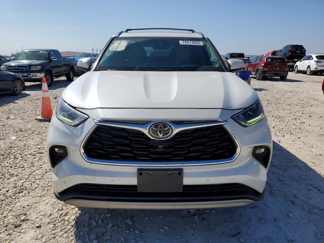 2021 Toyota Highlander Platinum - Фото 5