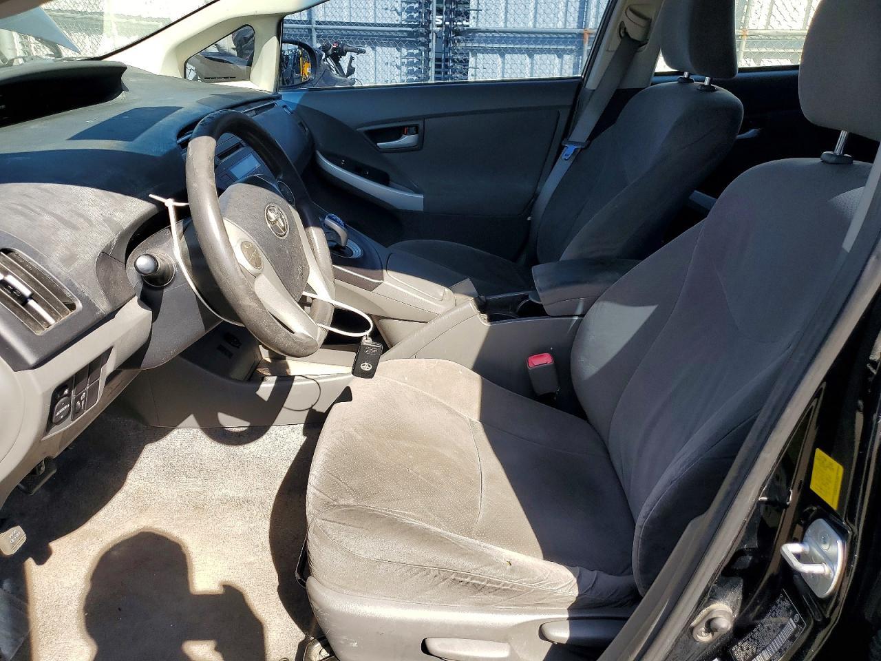 2010 Toyota Prius Ii - Image 7