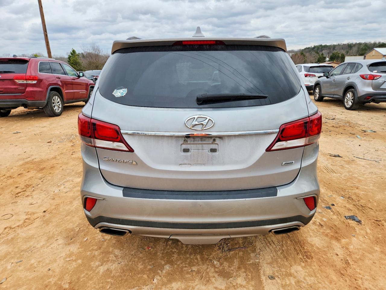 2017 Hyundai Santa Fe Se - Фото 6