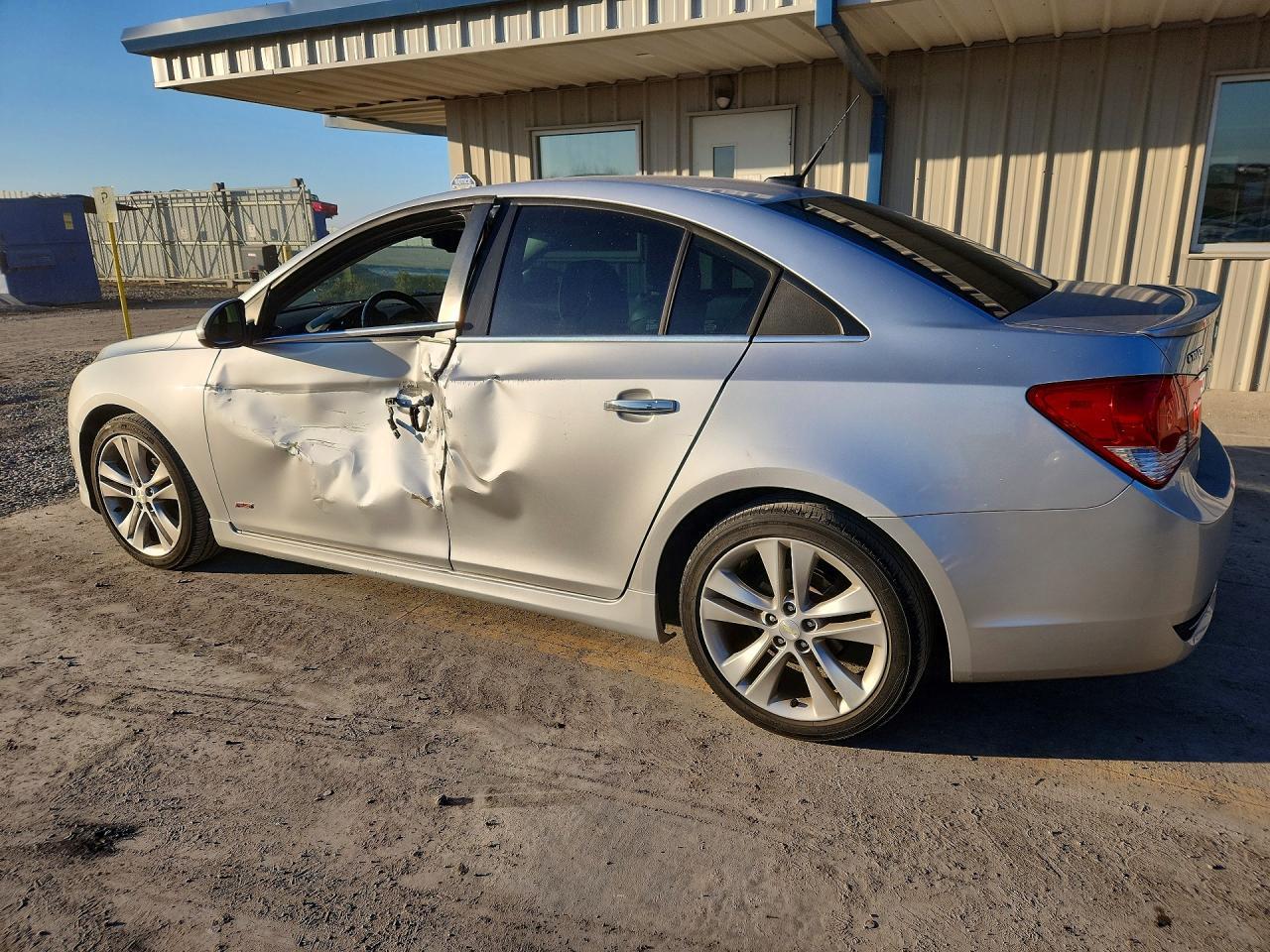2014 Chevrolet Cruze Ltz - Image 2
