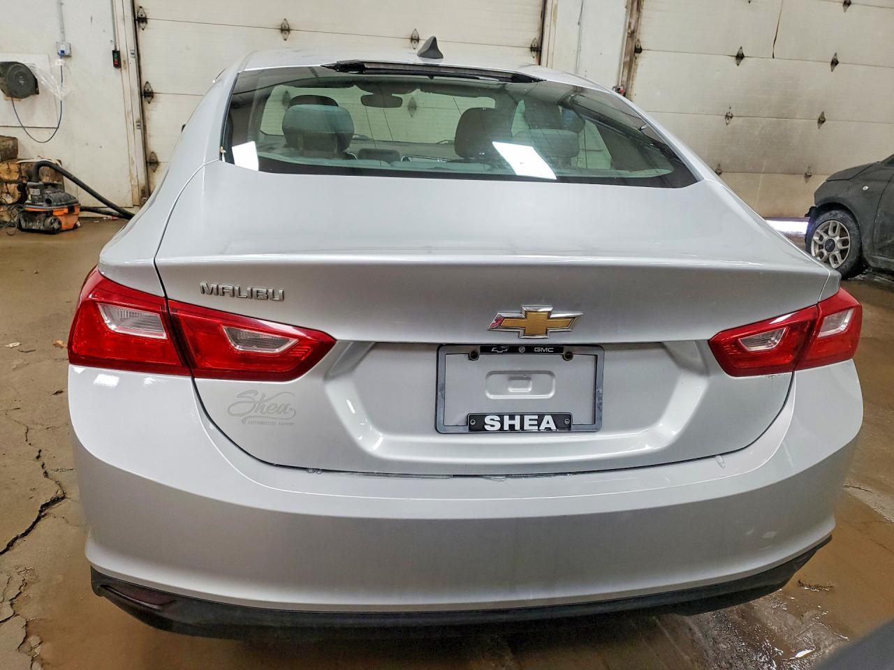 2018 Chevrolet Malibu Ls - Image 6