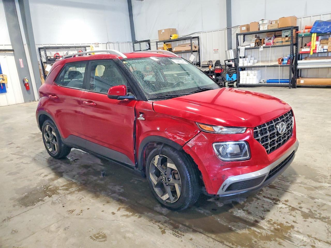 2021 Hyundai Venue Sel - Image 4