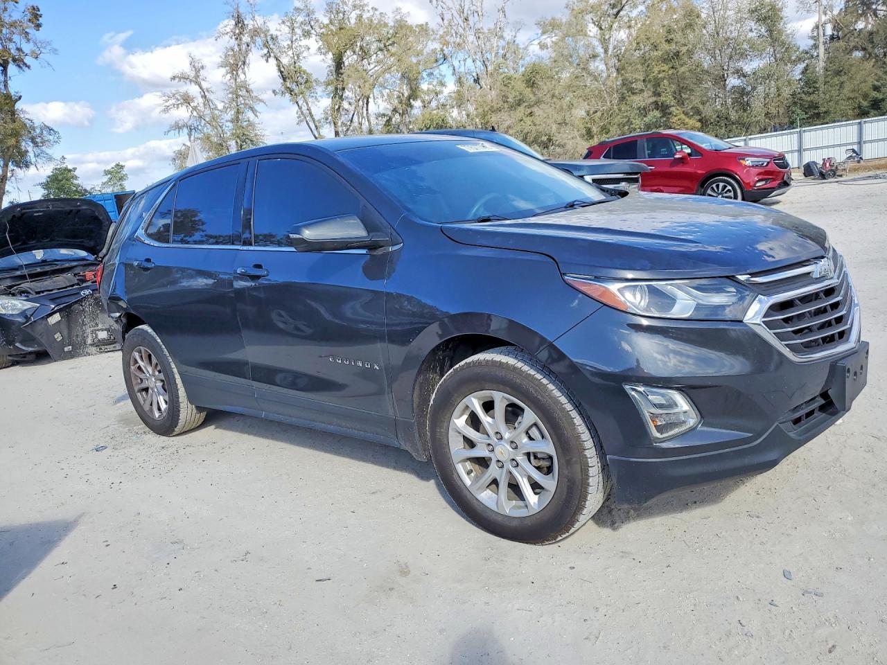 2018 Chevrolet Equinox Lt - Image 4