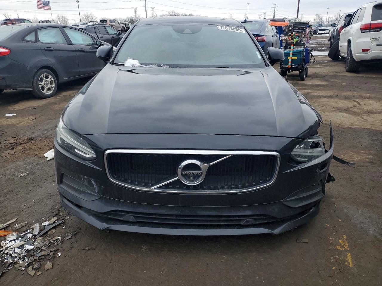 2018 Volvo S90 T5 Momentum - Фото 5