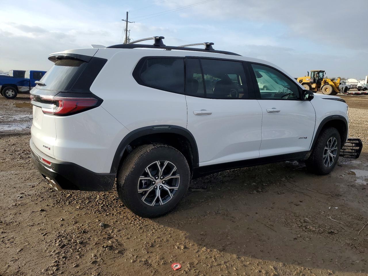 2026 GMC Acadia At4 - Фото 3