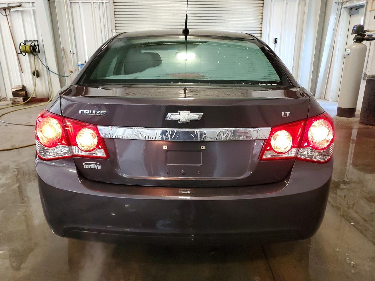 2014 Chevrolet Cruze Lt - Image 6