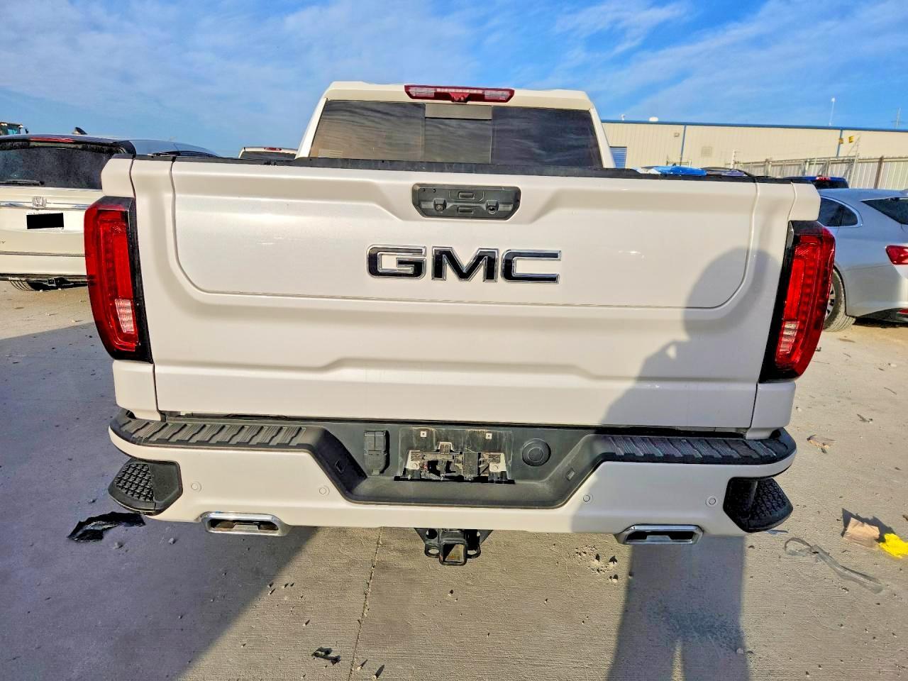 2023 GMC Sierra C1500 Denali - Image 6