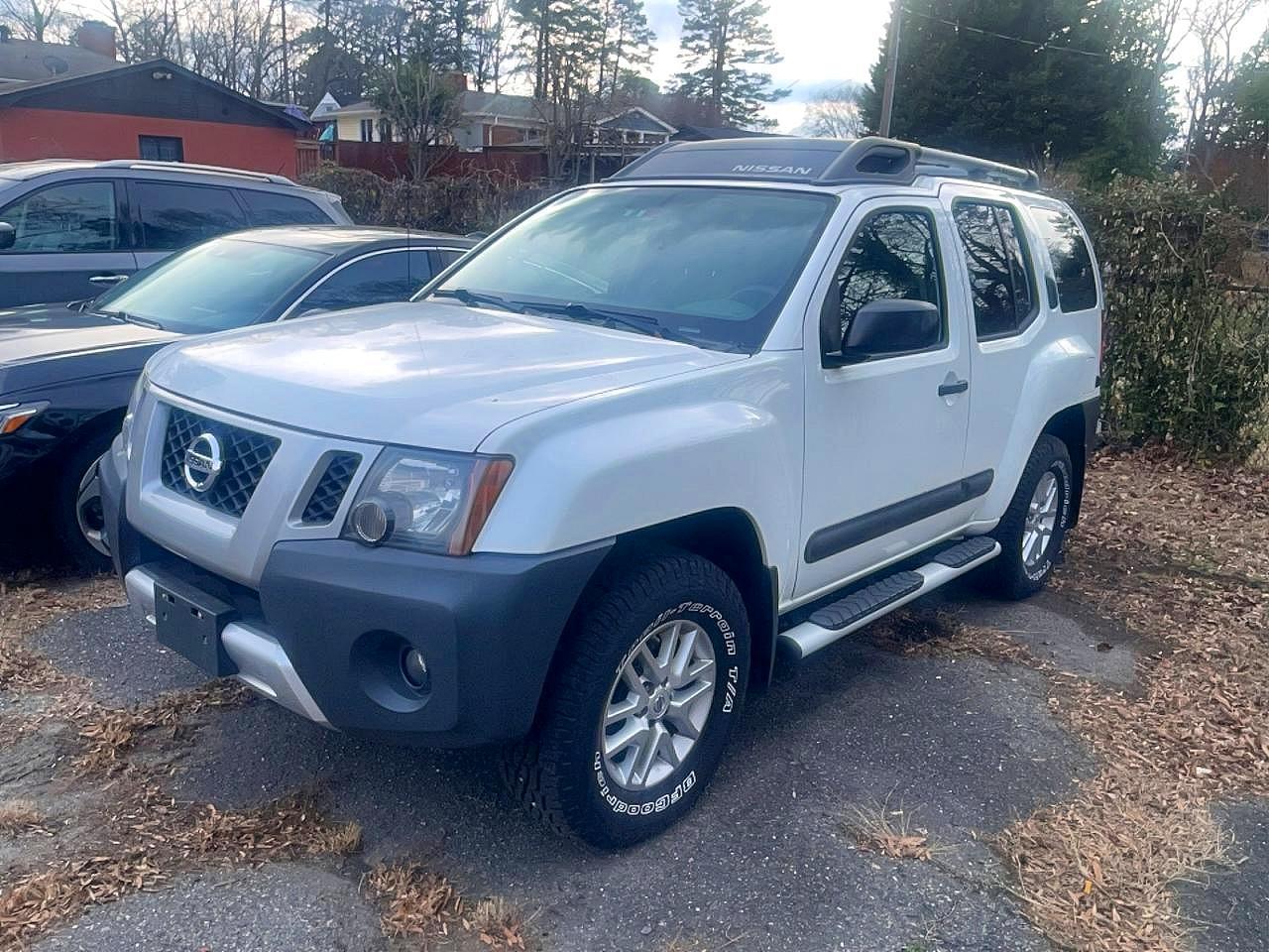2015 Nissan Xterra S - Фото 2