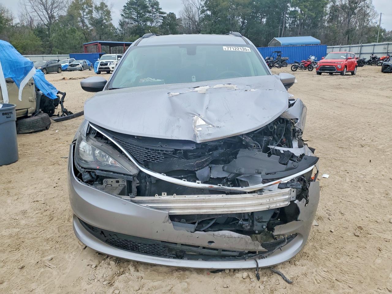 2021 Chrysler Voyager Lxi - Image 5