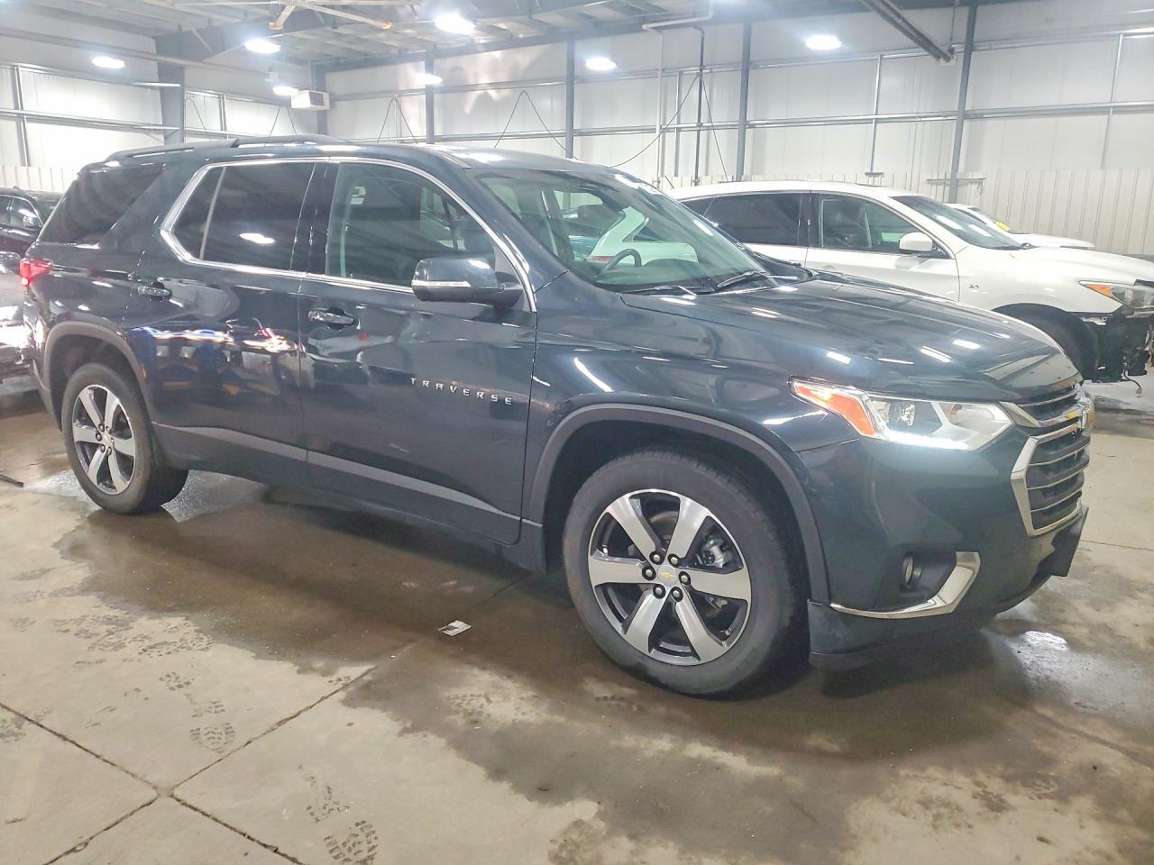 2021 Chevrolet Traverse Lt - Фото 4