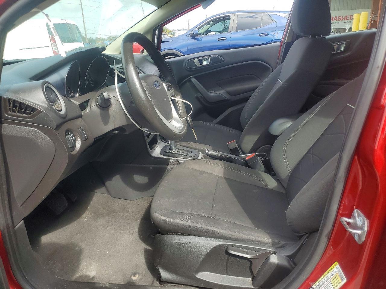 2014 Ford Fiesta Se - Image 7