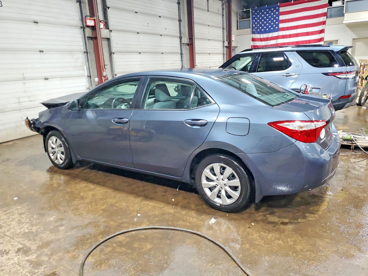 2016 Toyota Corolla Le - Фото 2