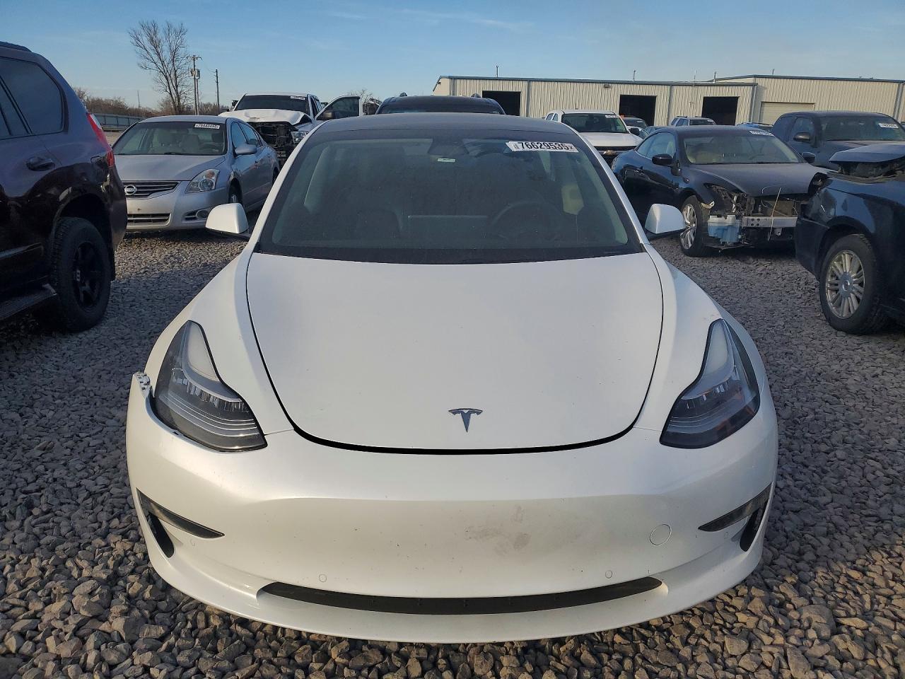 2021 Tesla Model 3 - Фото 5