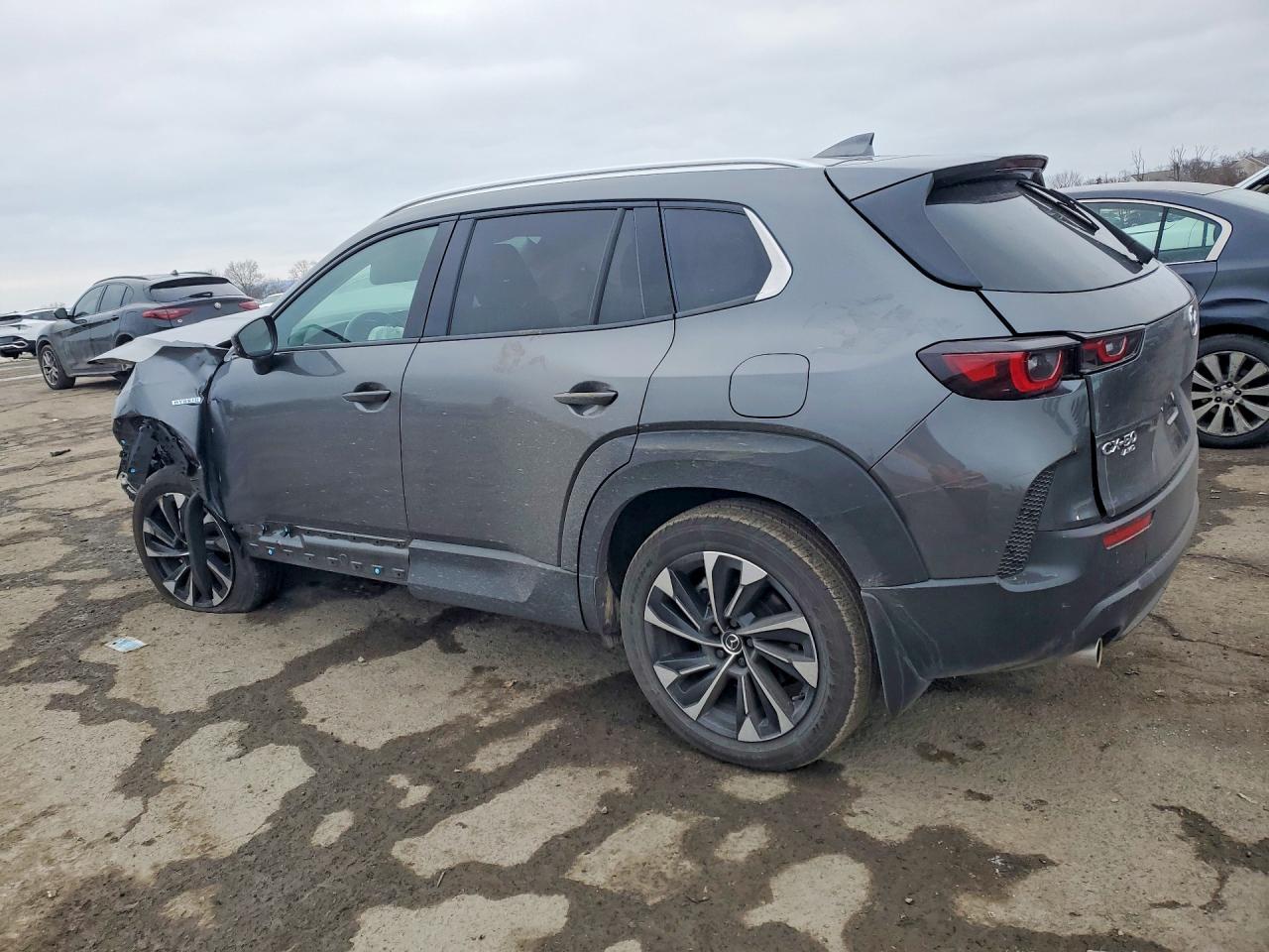 2025 Mazda Cx-50 Premium Plus - Фото 2