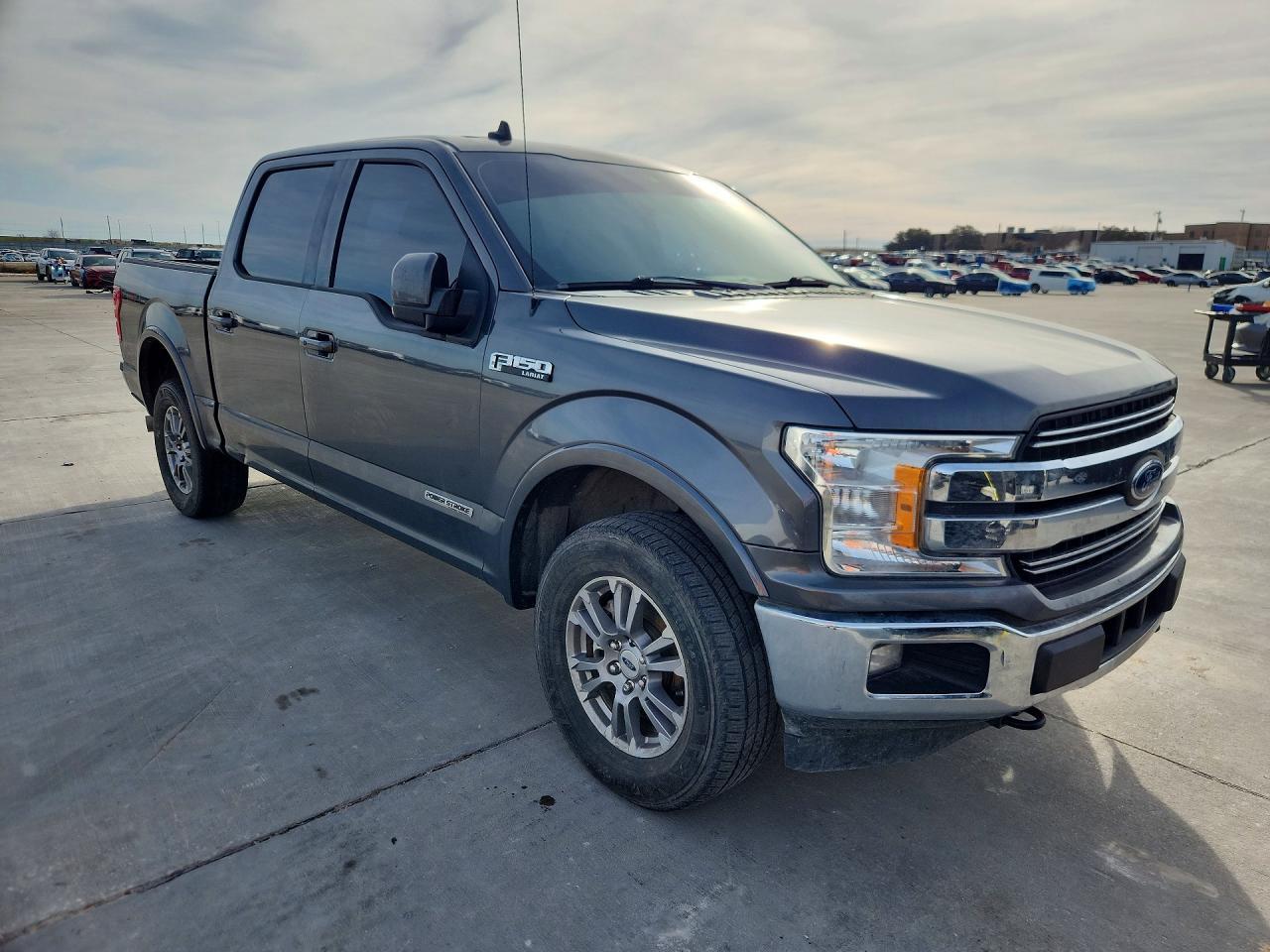 2019 Ford F150 Lariat 4Wd - Фото 4