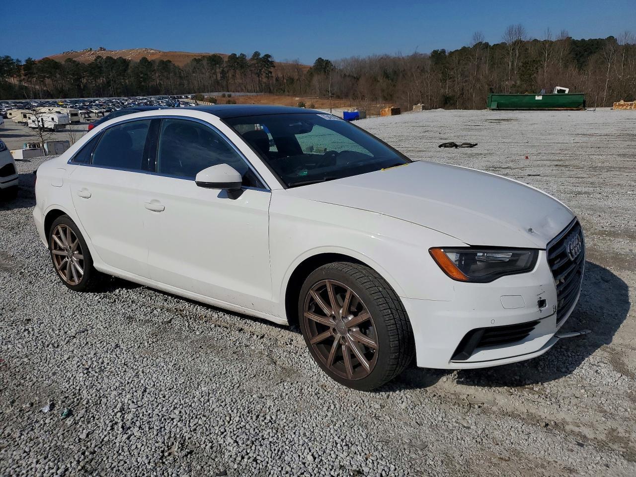 2016 Audi A3 Premium Plus - Фото 4