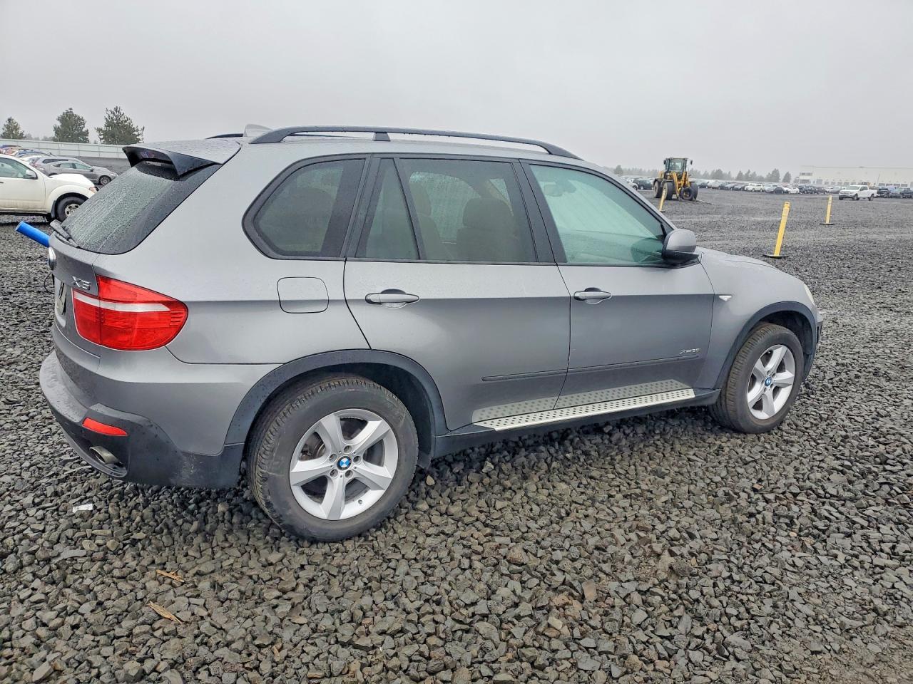2010 BMW X5 xDrive30I - Фото 3